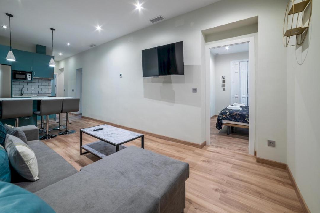 2 Bedrooms 1.5 Bathrooms Furnished - Justicia - Refurbished - Mintystay Madrid Exterior foto